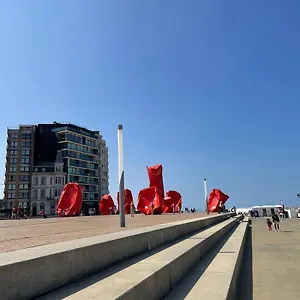 https://gezellige-studio-1-slaapkamer-4p-strand-zee-50m.hotelsghent.com