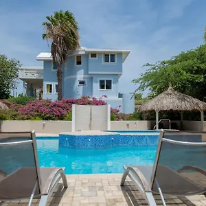  Villa At Secured Gated Near Mambo Beach!